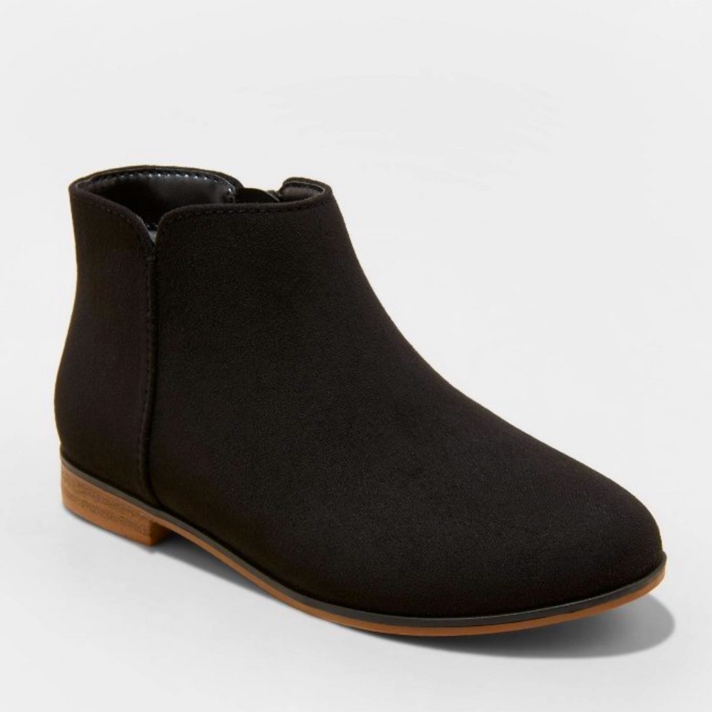 Black Booties